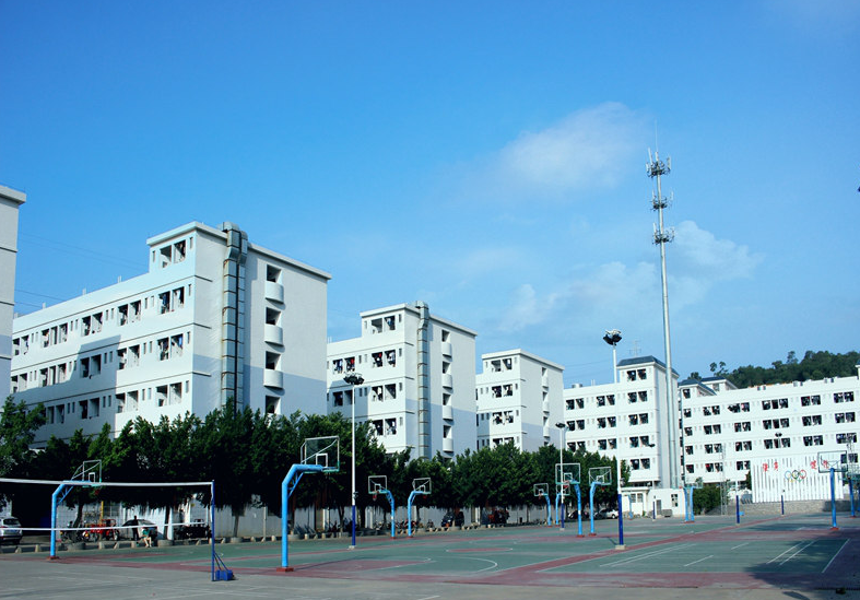 广东南方职业学院校区图片